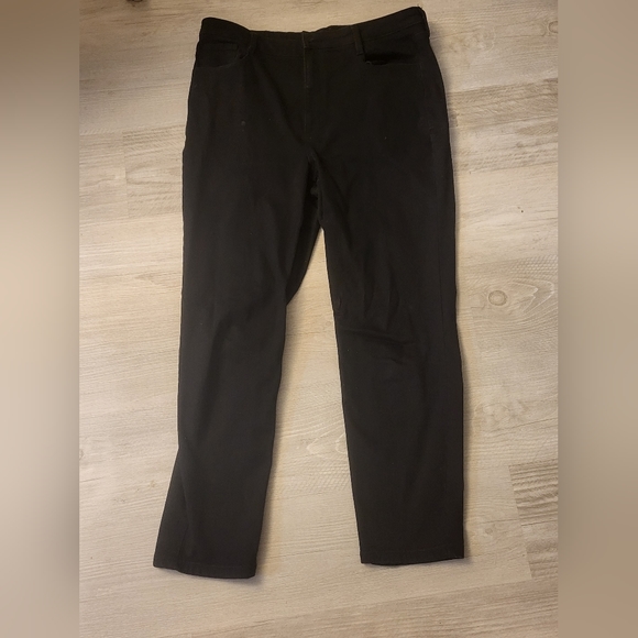 Frank and Oak Jeans - Picture 2 of 3